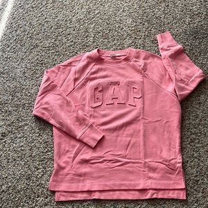 Gap pullover